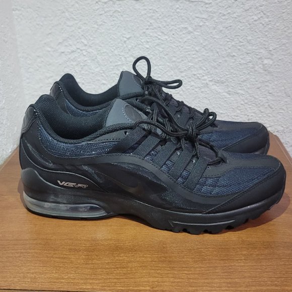 Black Nike Air VG-R size 7.5 main image 6